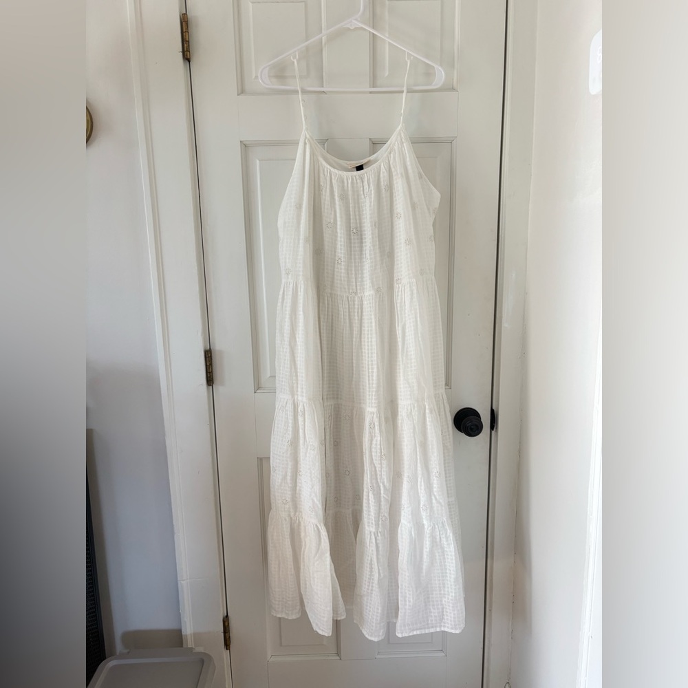 Universal Thread Eyelet Lace Midi Dress